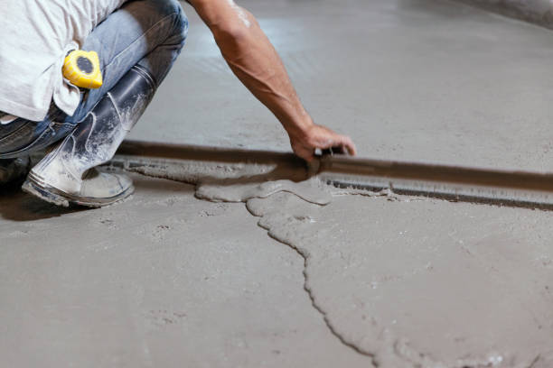 Best Concrete Leveling Services  in Country Club Hls, IL