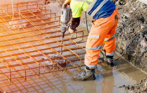 Best Local Concrete Companies  in Country Club Hls, IL